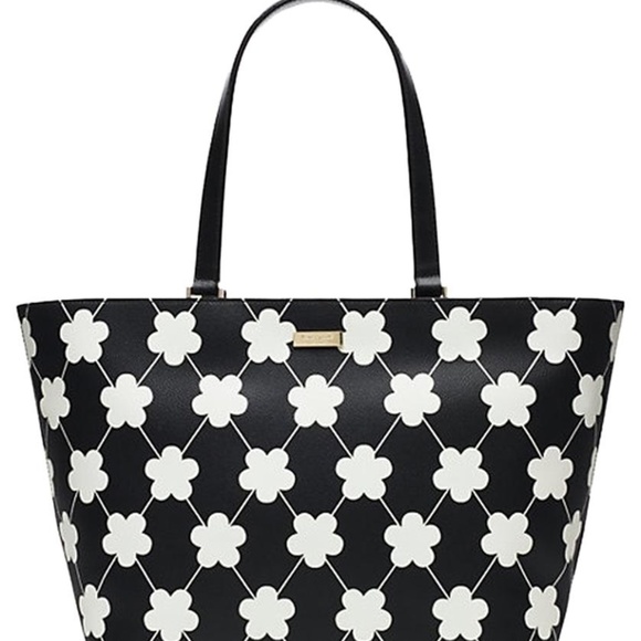 kate spade Handbags - Kate Spade purse/bag